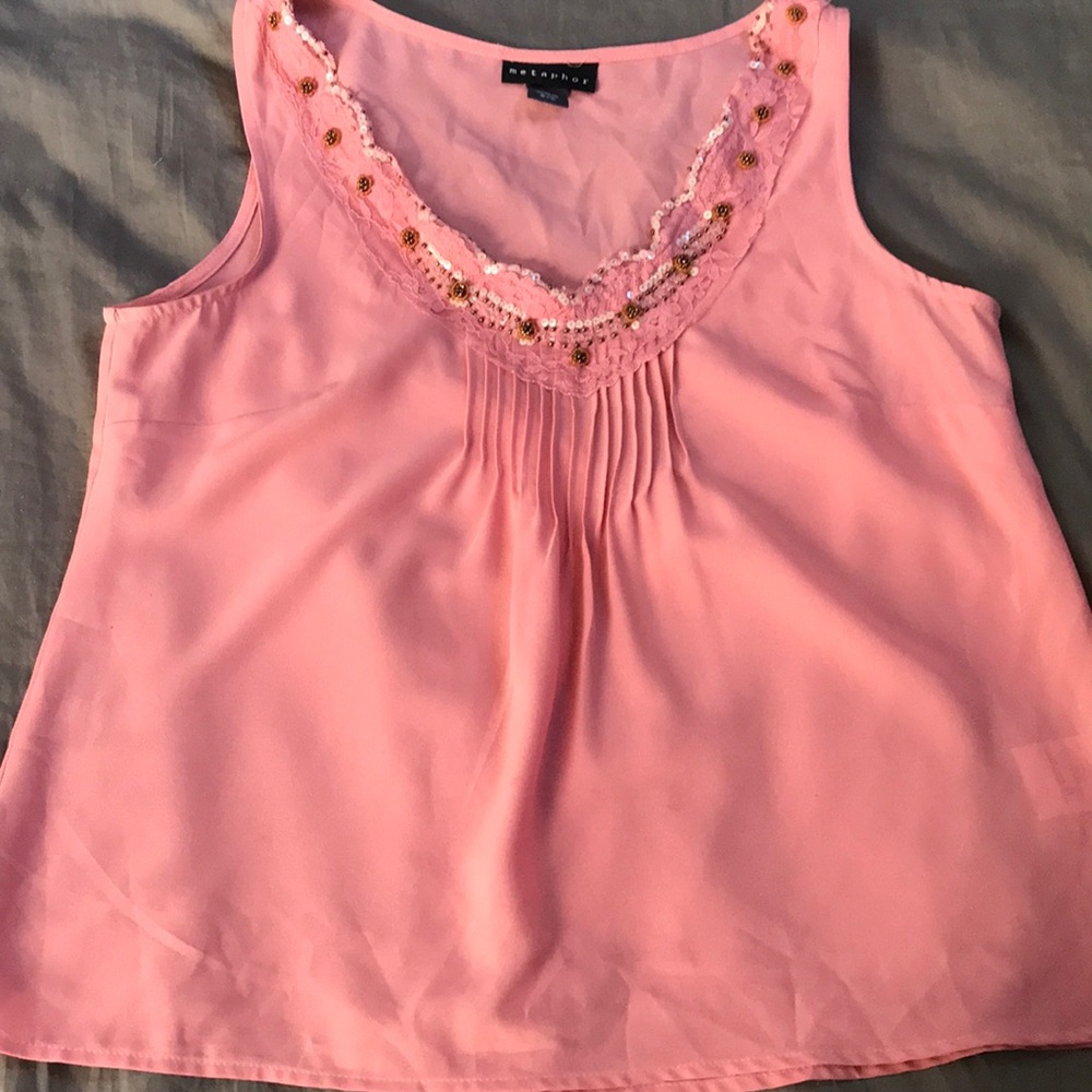 Coral top